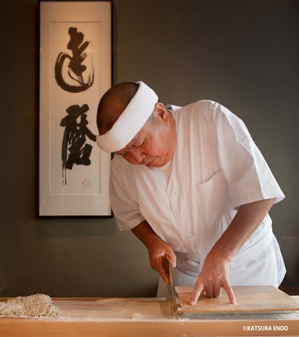 神様のそばで年越しを！“そば打ちの神様”高橋名人が幕張へ