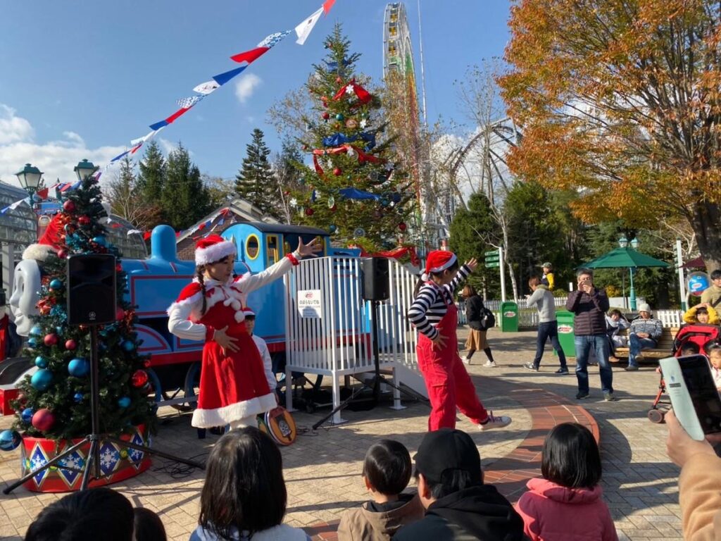 富士山経済新聞
富士急ハイランド「トーマスランド」でクリスマスイベント　ダンスショーなど