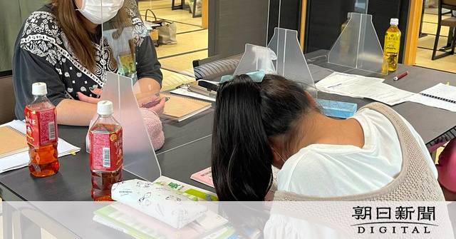 シングルマザーも子どもも大学生も　僧侶が助ける