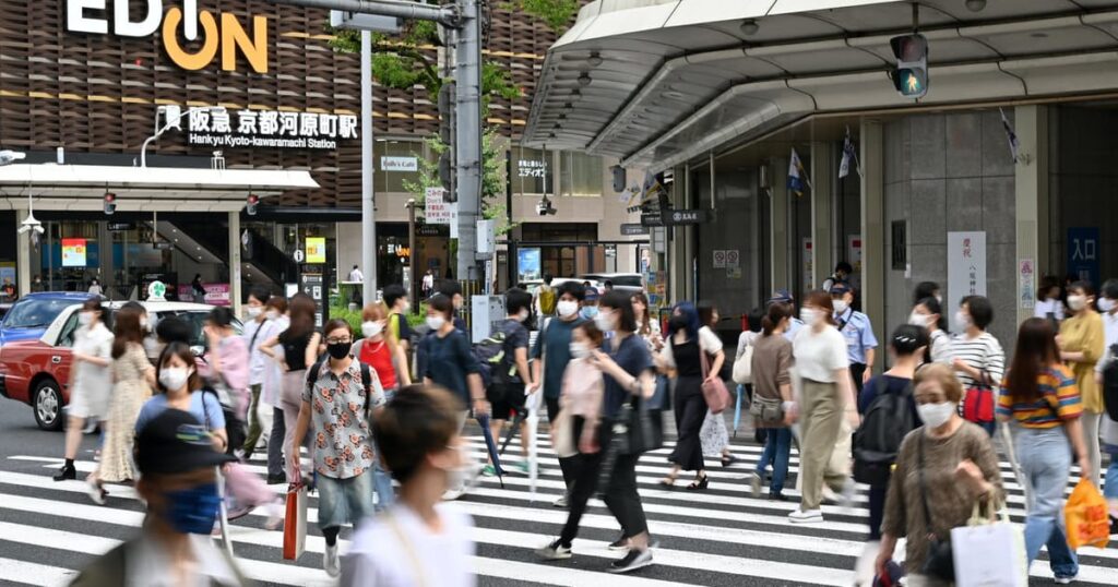 感染最多2万5000人超　緊急事態7府県、20日から追加