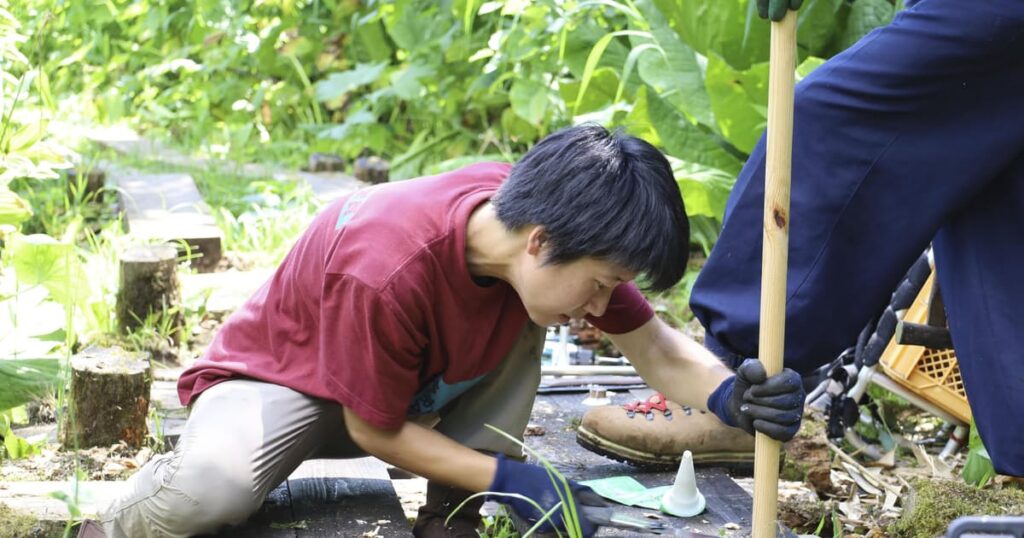 旭岳に「美しい登山道を」　傷み深刻、女性監視員が整備