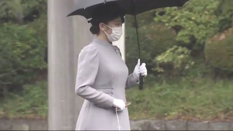 眞子さま｢武蔵野陵｣参拝､小室さんとの結婚報告