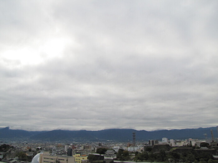 各地で今季最低 日中も平年以下