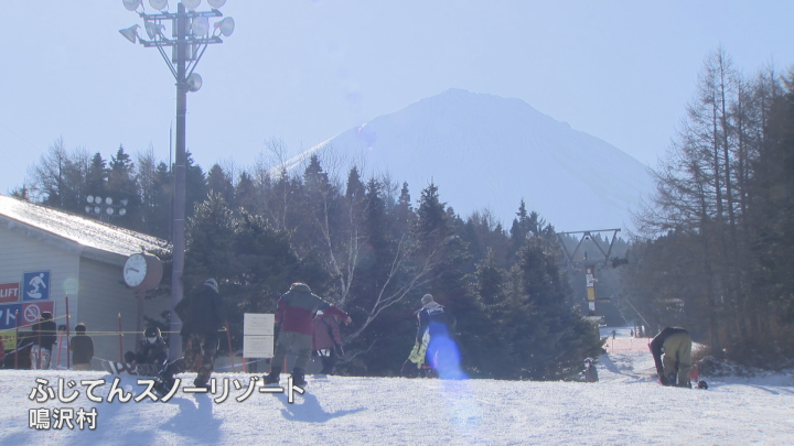 ３連休最終日　スキー場や宿泊施設　コロナ禍前とはいかないものの賑わう　山梨