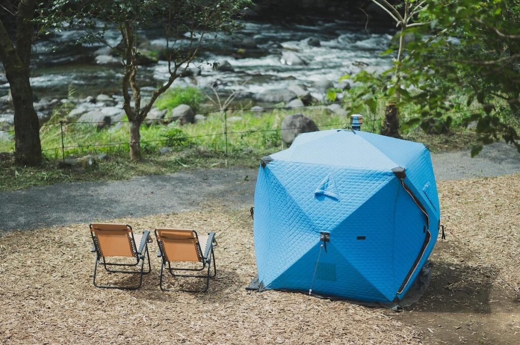 富士山経済新聞
山梨県都留市にキャンプ場　アウトドアサウナや桂川の水使う水風呂も