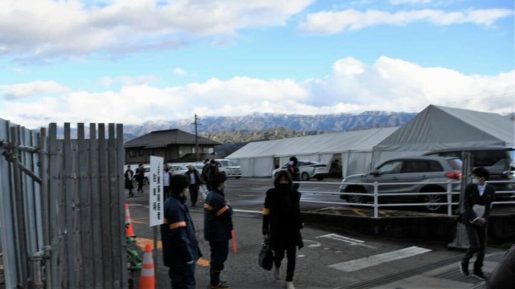 ｢リニアいつ開業？｣駅設置に沸いた飯田市の誤算
     企業の誘致ままならず､住居移転にも遅れが