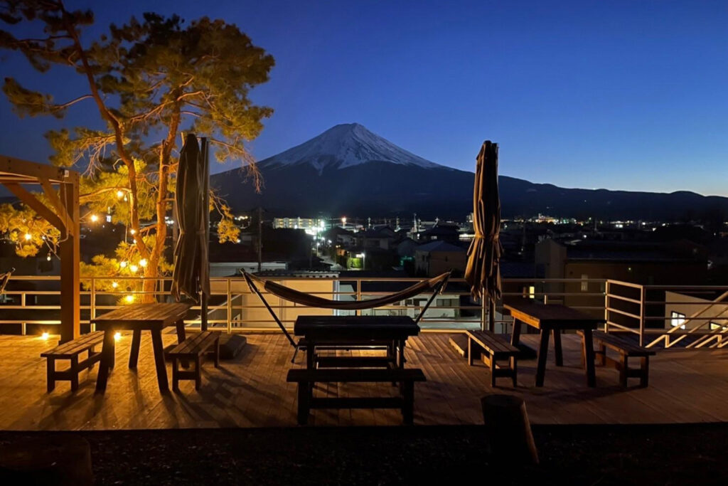 【Resort Glamping.com新掲載】～知る人ぞ知るみはらしの丘。富士山を臨む180度の大パノラマ～【Mount Fuji Panorama Glamping】