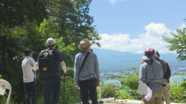 富士山麓の開発と景観、防災を考える見学会　土地開発に伴う景観や防災対策への影響は