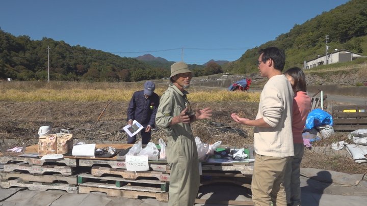 実りの秋を満喫　棚田「御陵千枚田」で収穫祭