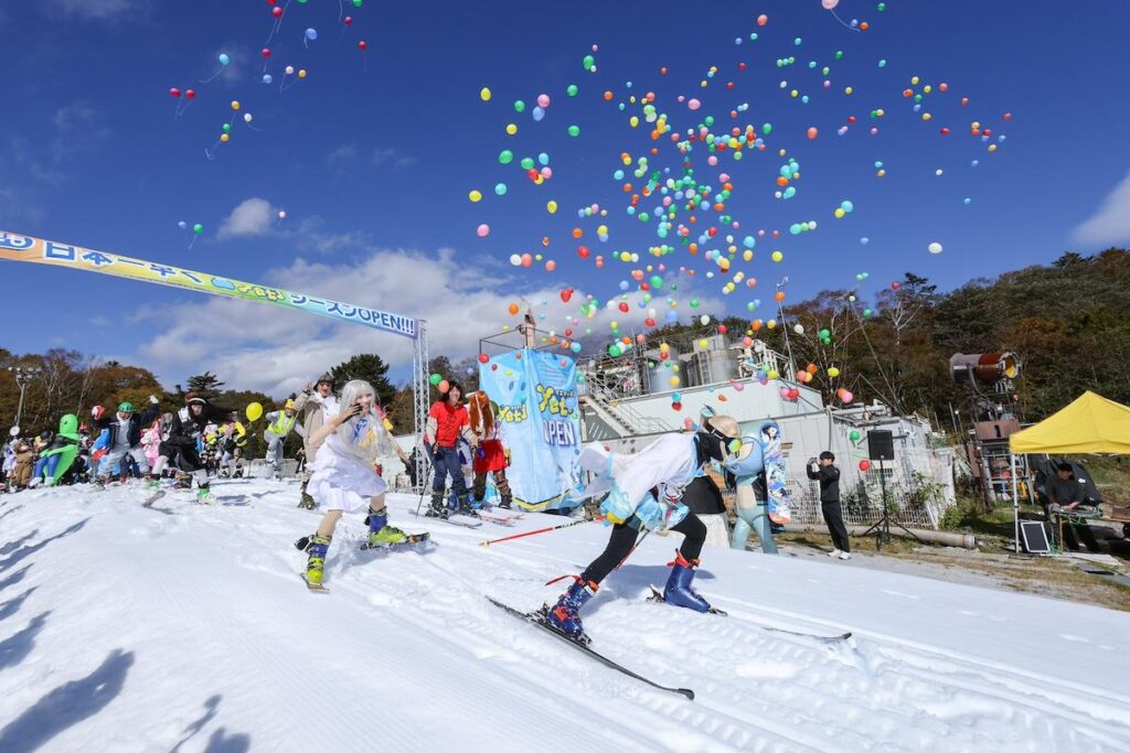 富士山経済新聞
富士山のスキー場「イエティ」で今季営業　26年連続「日本一早いゲレンデ」も