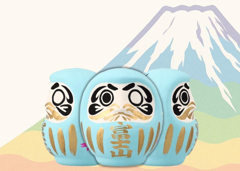 富士山経済新聞
富士山プロダクトが「黄金富士山だるま」 だるまに富士山をデザイン